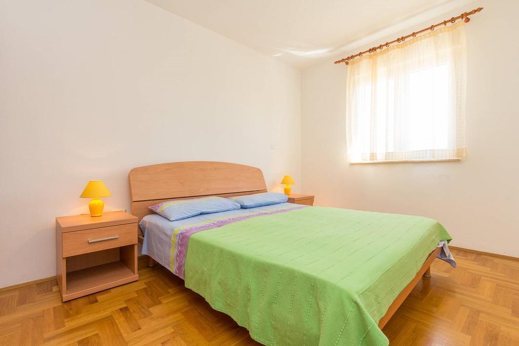 Apartments Verde Premantura Exterior photo